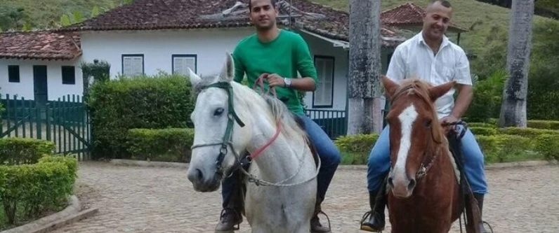 Joao e seu tio 2025 04 15 082855 pjag