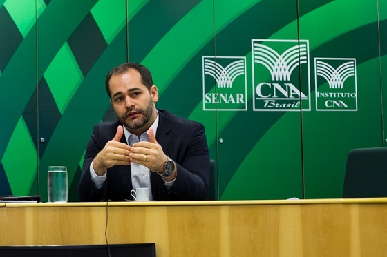 SENAR Brasil apresenta software utilizado em Assistência Técnica e Gerencial para grupo de cooperativas do Paraná